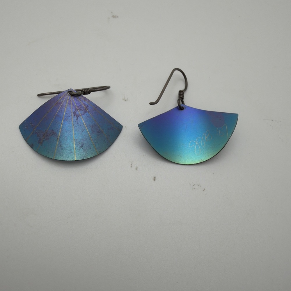 VTG JJB 80s Purple Blue Iridescent Triangular Dangle Earrings Signed 87